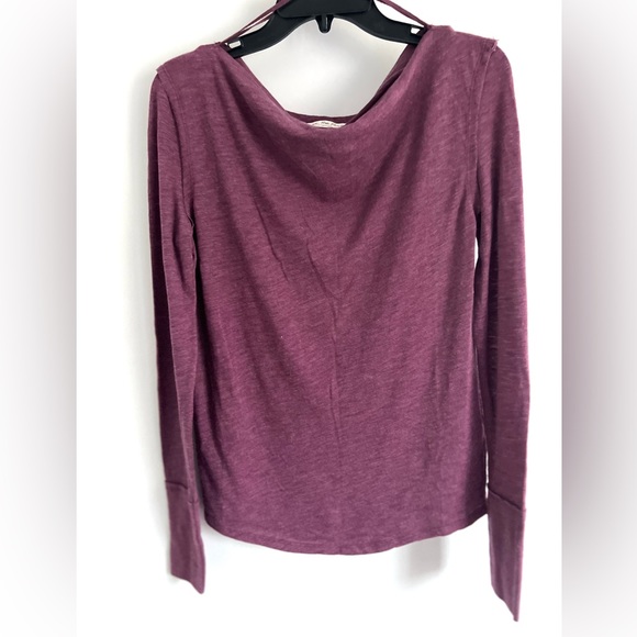 🌻🆕FREE PEOPLE Kimmi Long Sleeve Top Fig Jam color - Picture 7 of 9